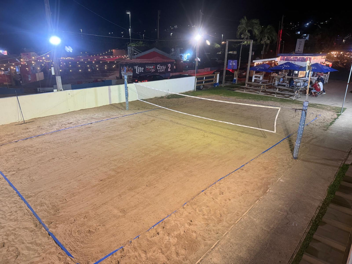 Kosta Court